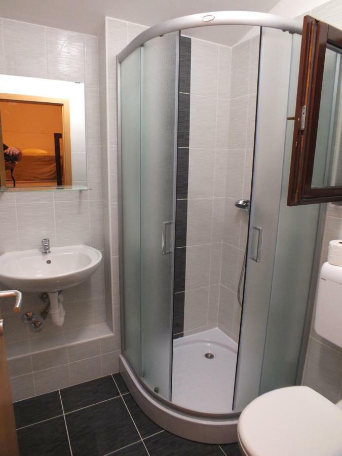 Apartmani Barisic Brodarica  Exterior photo
