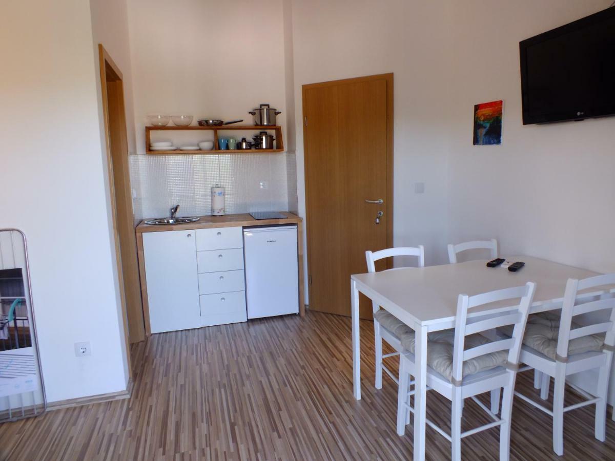 Apartmani Barisic Brodarica  Exterior photo